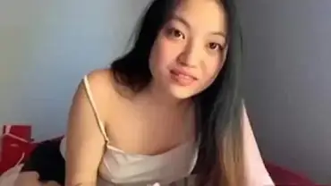 Bokep ABG Cantik Ngewe di Kamar Mandi Kosan poster