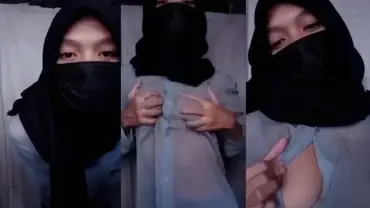 Bokep Jilbab Ukhti Nina Asanti Colmek Basah Seri 11 WOT poster