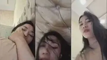 Live Dara Pamer Lubang Sampai Banjir Full HD Hot poster